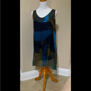 NWT Sofia Italy Collection V-neck Sleeveless Shift Dress